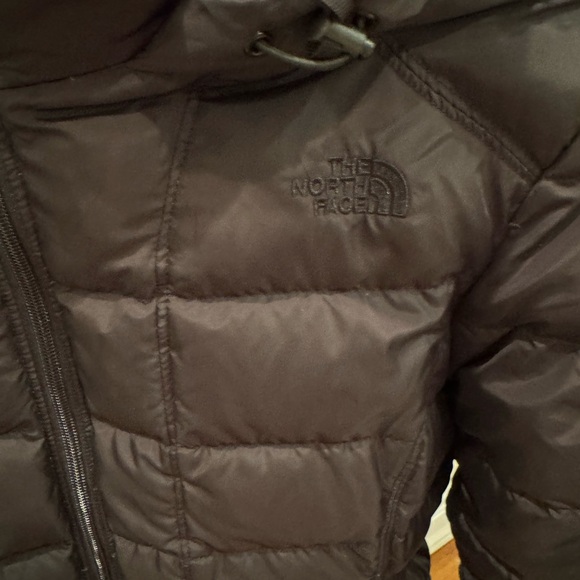 North Face jacket - Picture 3 of 8